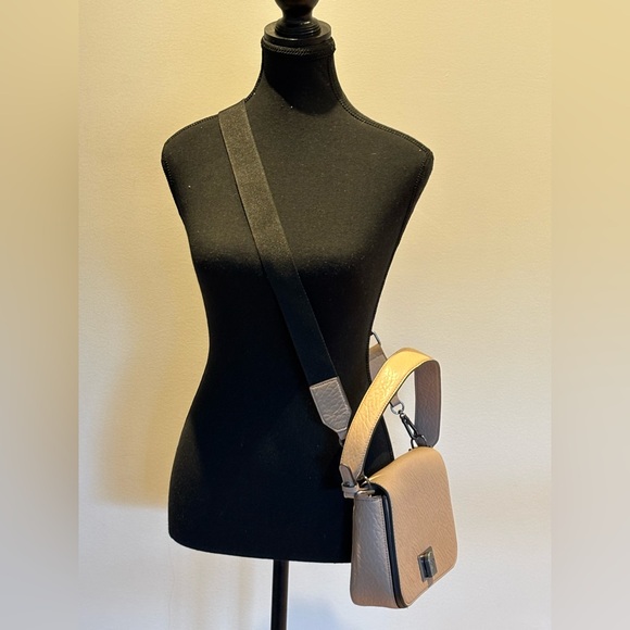 Parfois purse with removable straps - Picture 2 of 2